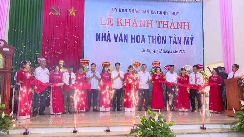 kich-ban-le-khanh-thanh-nha-van-hoa-thon-6