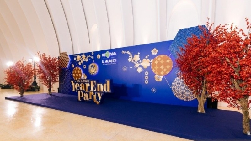 background-year-end-party-6