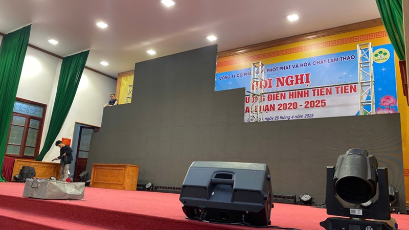 man-hinh-led-p25-2